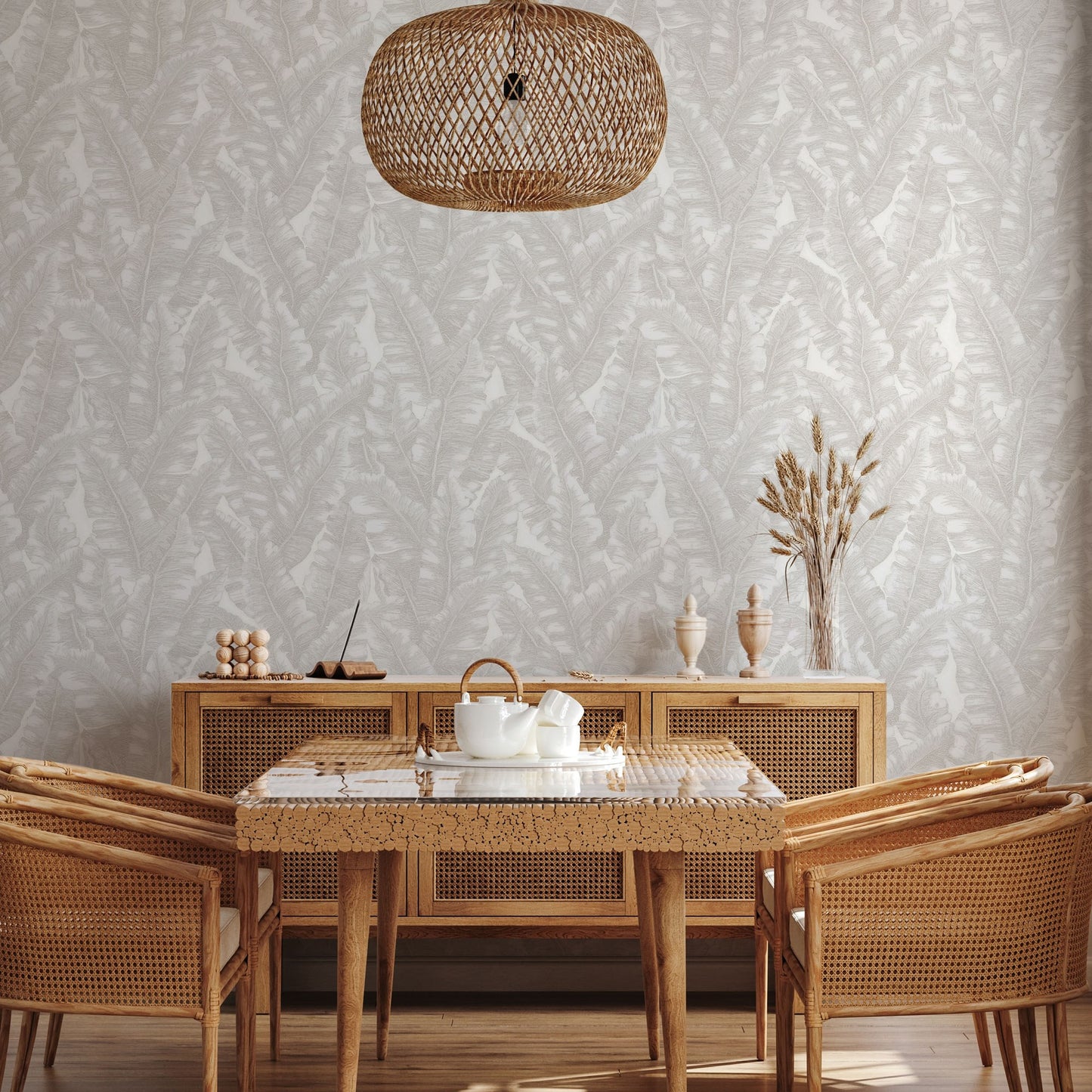 Vera Bloom 1507-1 room wallpaper by La Belle Maison