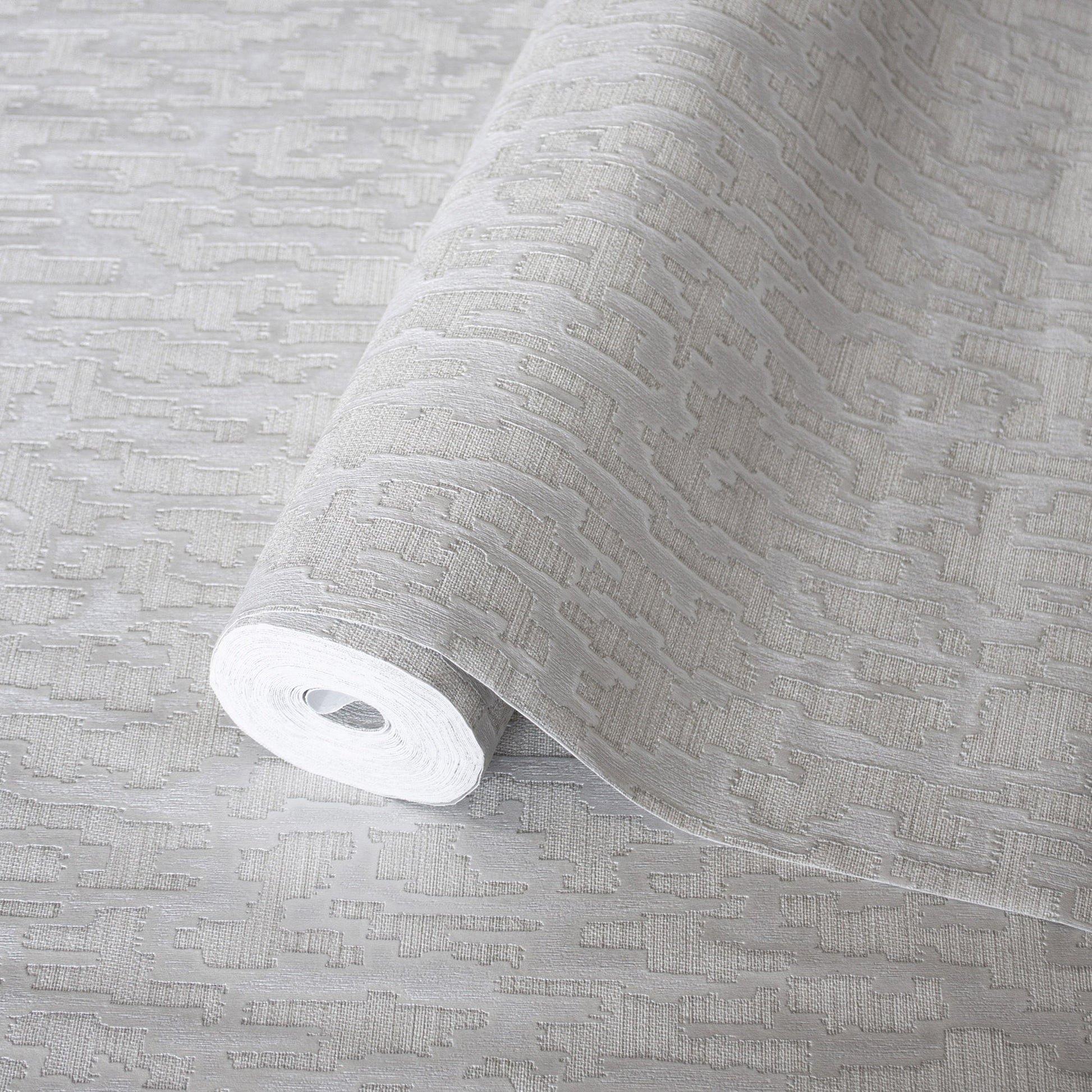 Vera Bloom 1510-3 detail wallpaper by La Belle Maison